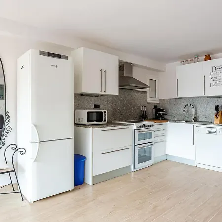 Hermoso Piso En Cala Salions,tossa Apartamento